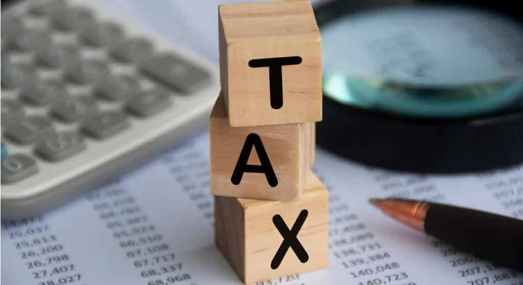 18.5% نموًا بالإيرادات الضريبية خلال الربع الأول 2023-24